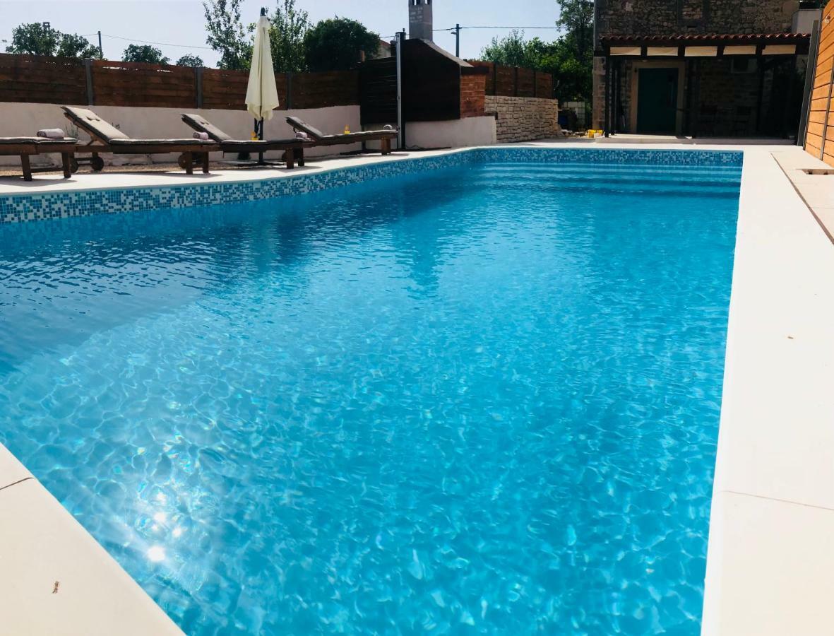 Apartments Malic Pridraga Ngoại thất bức ảnh